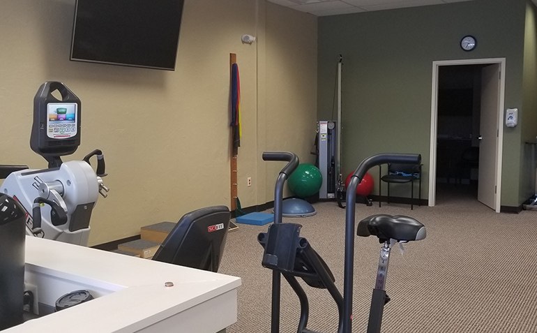 SERC Physical Therapy in South Overland Park, KS (Stanley) Clinic Interior