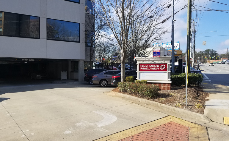 BenchMark Physical Therapy Atlanta GA (Chastain Park) Clinic Exterior