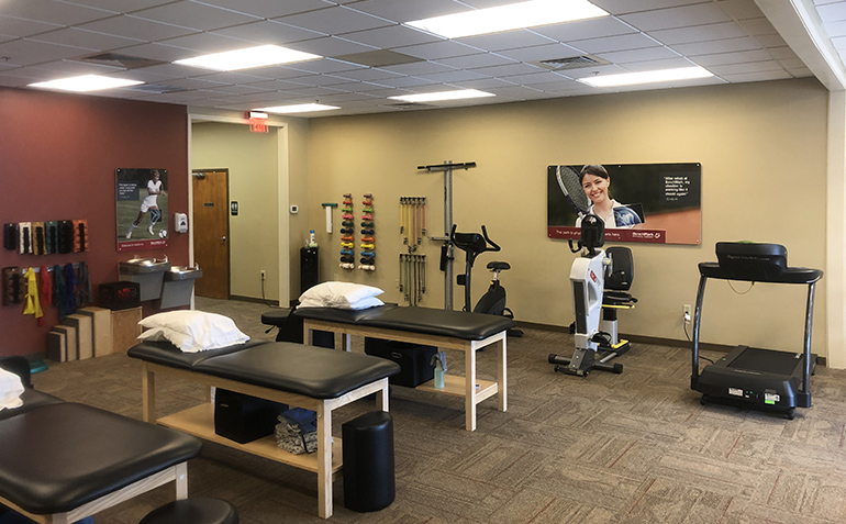 BenchMark Physical Therapy in Gulf Shores, AL Treatment Tables