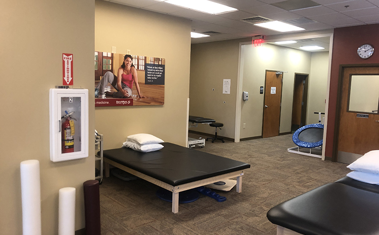 BenchMark Physical Therapy in Gulf Shores, AL Clinic Interior