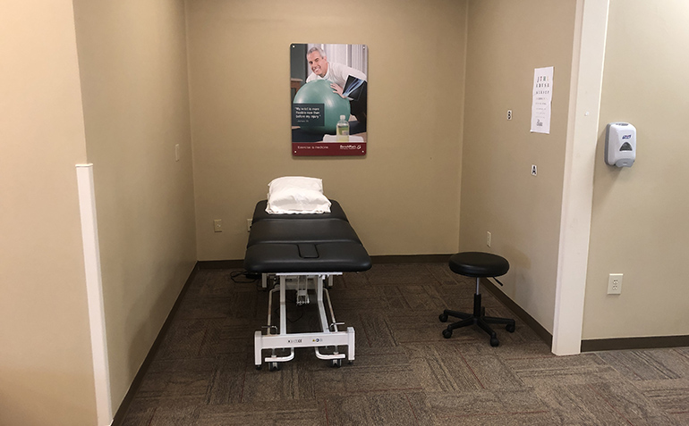 BenchMark Physical Therapy in Gulf Shores, AL Clinic Treatment Area