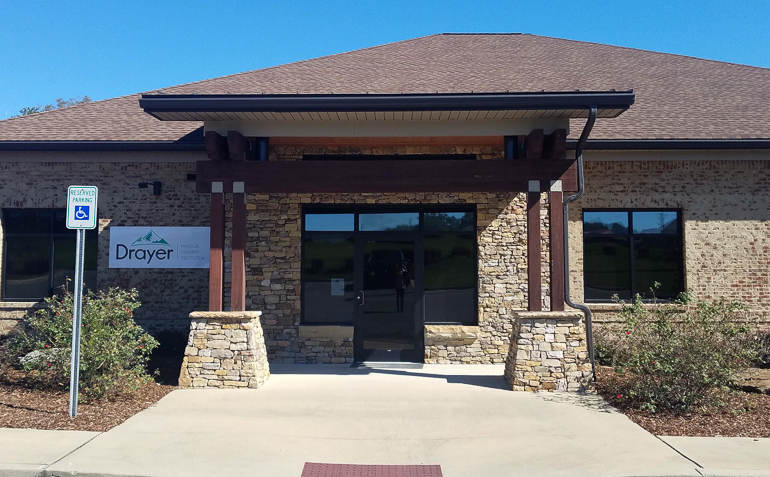 Tuscaloosa AL Drayer Physical Therapy Clinic Exterior