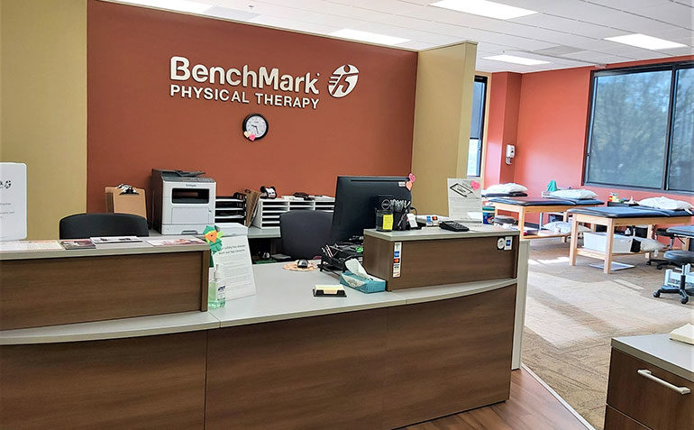 BenchMark Physical Therapy Atlanta GA (Chastain Park) Reception Desk