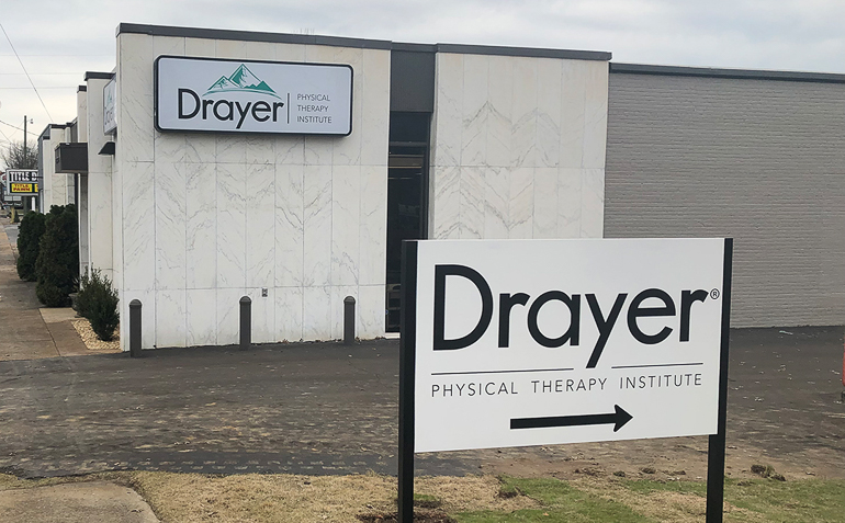 Talladega AL Drayer Physical Therapy Clinic Sign