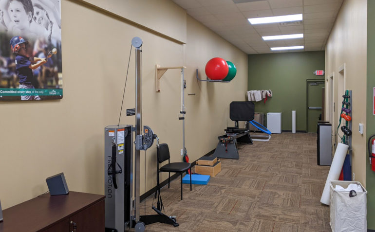 Drayer Physical Therapy Middletown interior 02