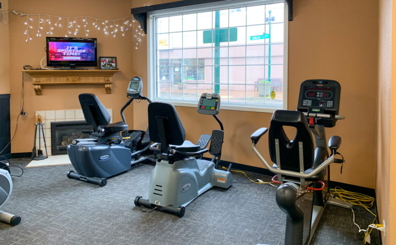 PT Northwest Physical Therapy Castle Rock WA Exercise Equipment